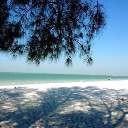 Affordable Beach Condos - One Bedroom Dlx Condos St. Pete Beach Esterno foto