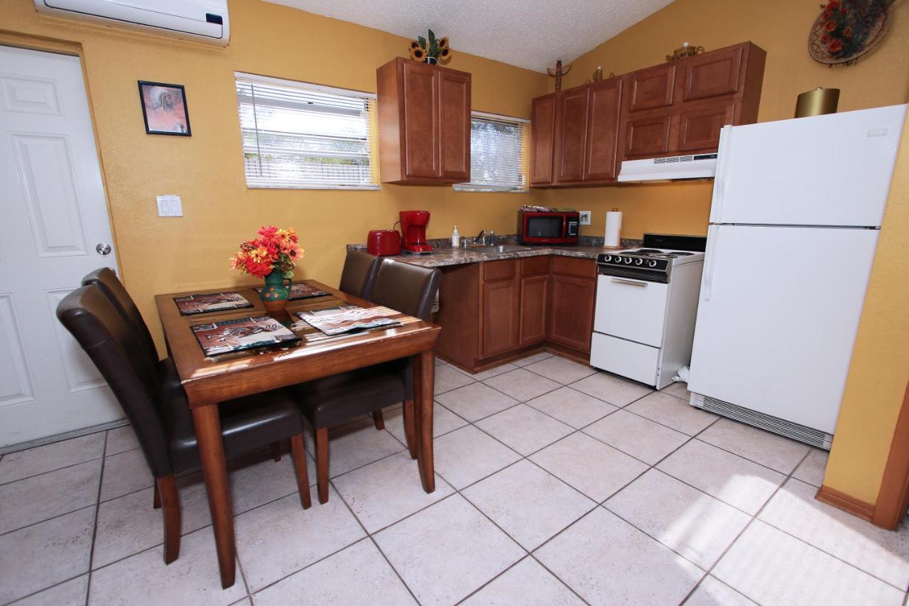 Affordable Beach Condos - One Bedroom Dlx Condos St. Pete Beach Esterno foto